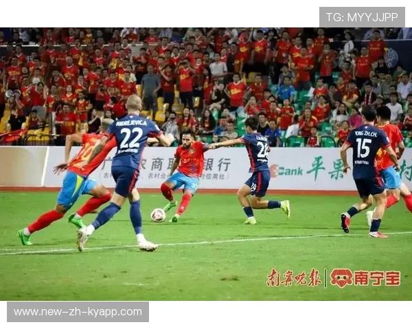 国内职业足球联赛赛程密集，球队备战准备充足，中国足球职业联赛正式开始